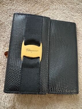 Ferragamo lizard embossed navy blue kiss lock compact wallet